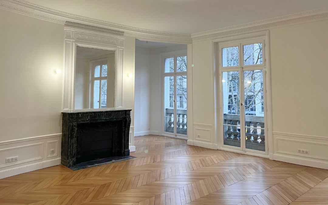 AHRPE a été choisi par Covea Immobilier pour transformer deux appartements haussmanniens du 17ème arrondissement de Paris.